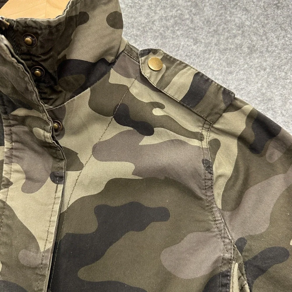 Love Tree Jacket Womens M Utility Military Style Camo Full‎ Zip Snap Pockets